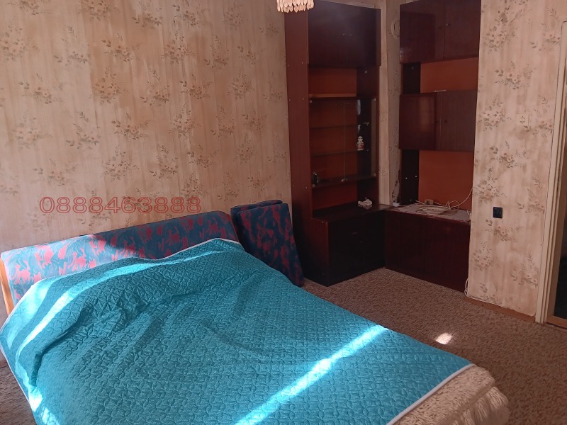 Продава 2-СТАЕН в град Ямбол, Граф Игнатиев - 56 кв.м / 75 000 € » 146 687.25 лв.