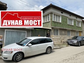 Продажба на имоти в с. Кривня, област Русе - изображение 1 