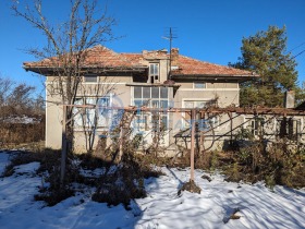 Продажба на имоти в с. Ново село, област Велико Търново - изображение 19 