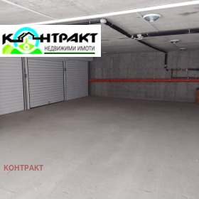 Garage Tri tchoutchoura - sever, Stara Zagora 1