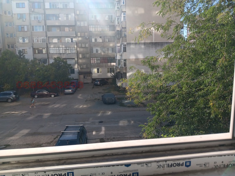 Продава 2-СТАЕН, гр. Ямбол, Граф Игнатиев, снимка 7 - Апартаменти - 52780799