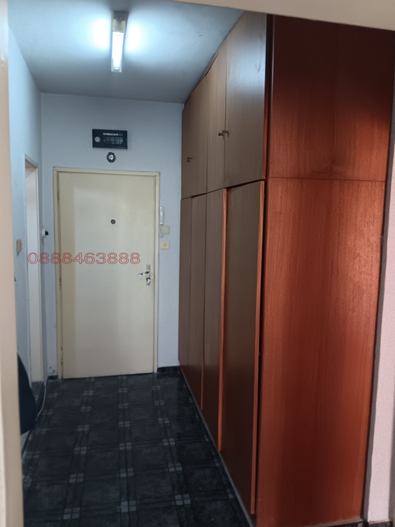 Продава 2-СТАЕН, гр. Ямбол, Граф Игнатиев, снимка 2 - Апартаменти - 52780799