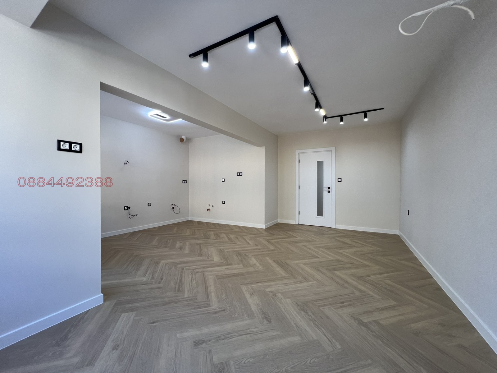 Продава 3-СТАЕН, гр. Варна, Лятно кино Тракия, снимка 2 - Апартаменти - 55906150