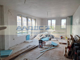 Продажба на тристайни апартаменти в град София — страница 10 - изображение 20 