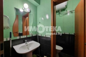 Канцеларија Овча купел 1, Софија 11
