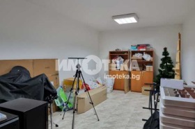 Канцеларија Овча купел 1, Софија 14