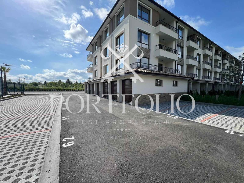 Til salgs  2 soverom Burgas , Sarafovo , 120 kvm | 59849160 - bilde [3]