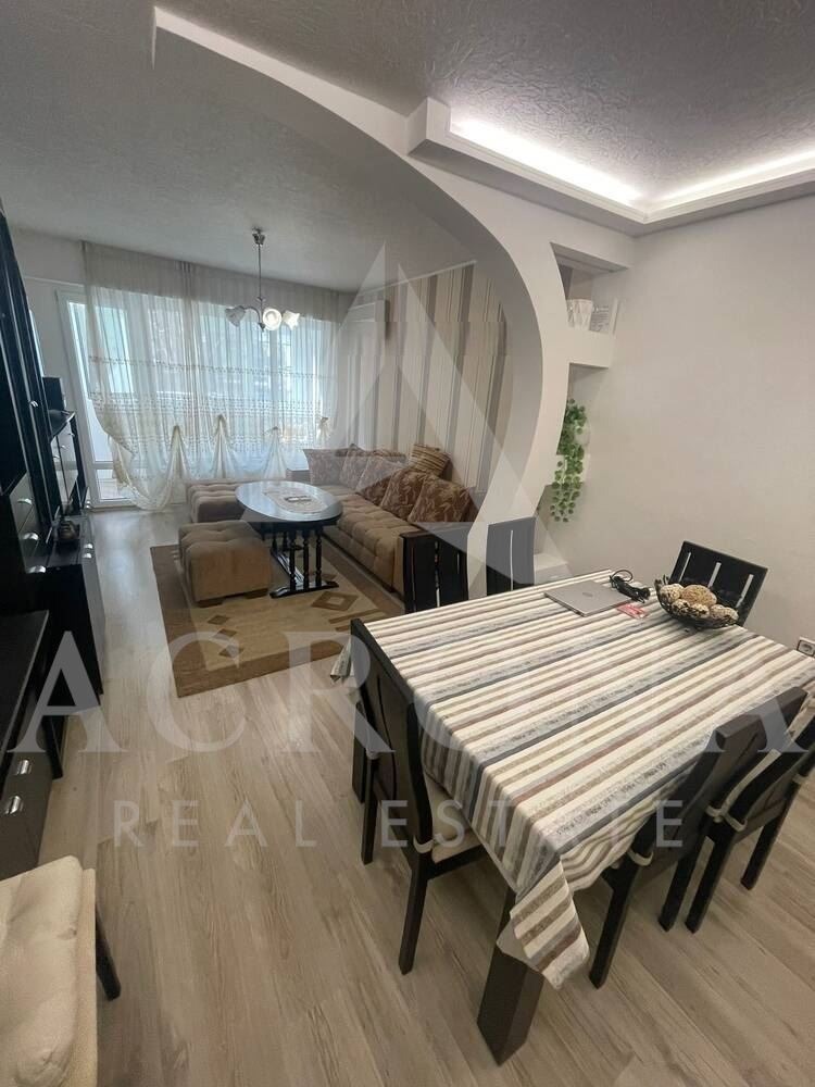 Продава 3-СТАЕН, гр. Пловдив, Кючук Париж