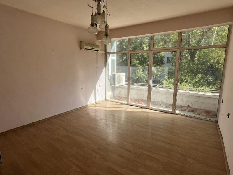 À vendre  Studio Stara Zagora , Tsentar , 42 m² | 96078387