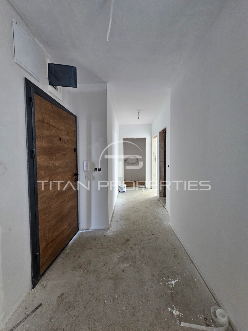 Eladó  2 hálószobás Plovdiv , Komatevo , 221 négyzetméter | 51732218 - kép [6]