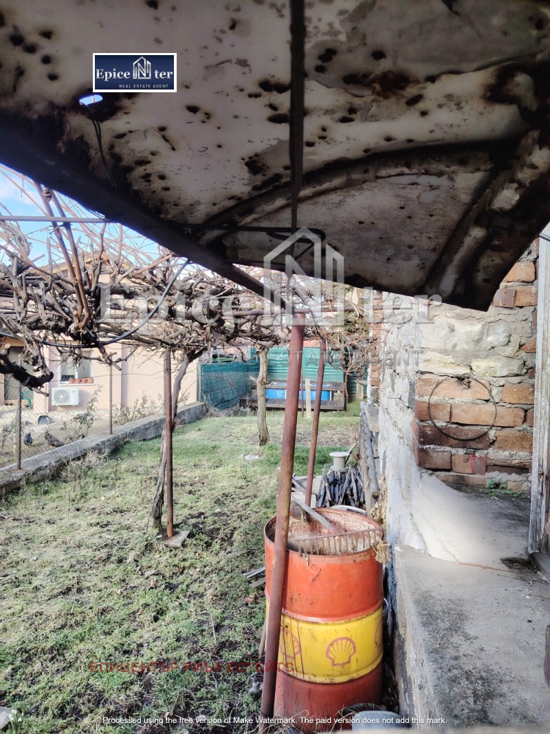 Продава ЕТАЖ ОТ КЪЩА, гр. Перник, Църква, снимка 3 - Етаж от къща - 53121410