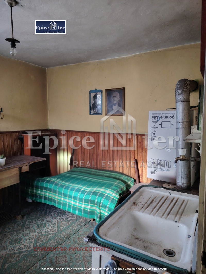 Продава ЕТАЖ ОТ КЪЩА, гр. Перник, Църква, снимка 14 - Етаж от къща - 53121410