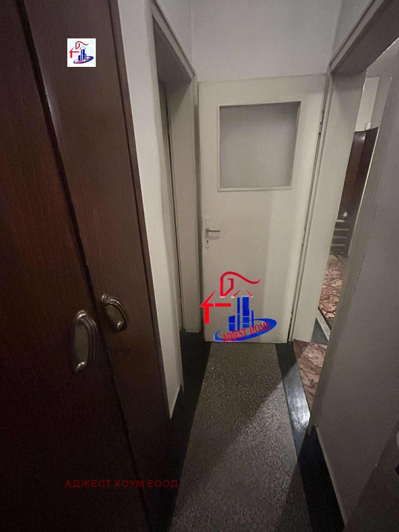 Продава ЕТАЖ ОТ КЪЩА, гр. Шумен, Математическа гимназия, снимка 11 - Етаж от къща - 53388536