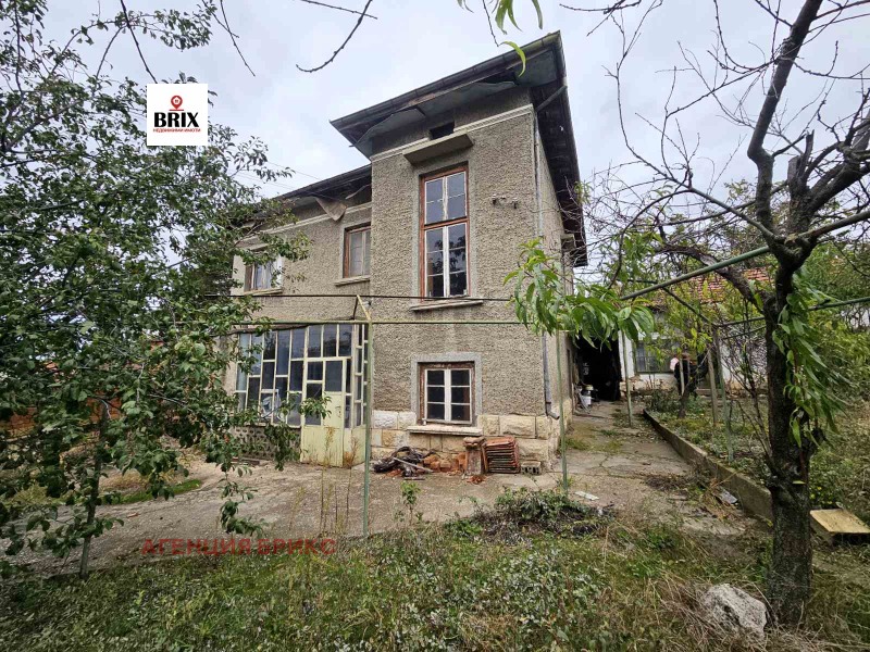 Продава КЪЩА, област Русе, с. Щръклево • 72500 € / 141797.67 лв. • 34670929 1