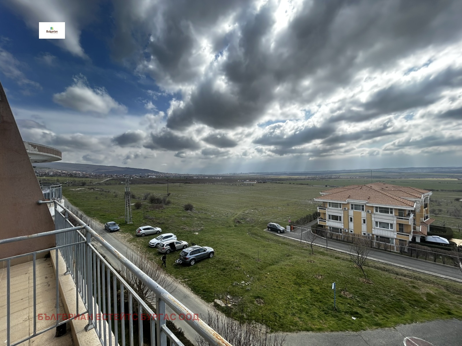 Продава 2-СТАЕН, с. Кошарица, област Бургас