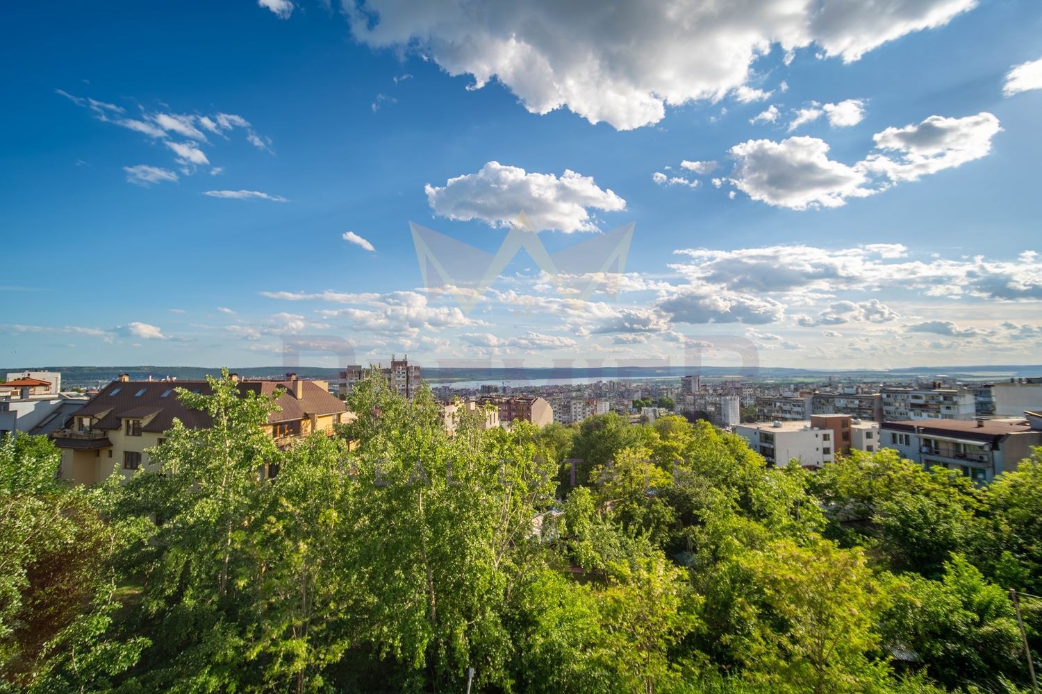 Продава 3-СТАЕН, гр. Варна, Възраждане 3, снимка 13 - Апартаменти - 54994725