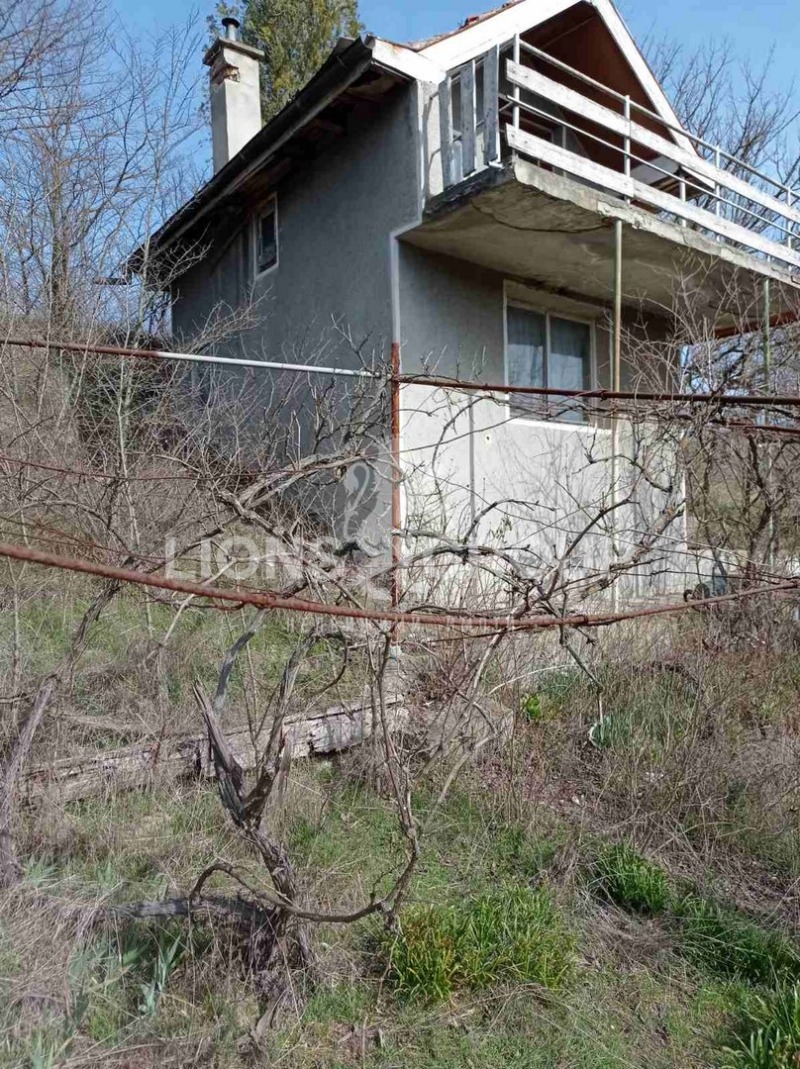 Продава ВИЛА в град Варна, с. Звездица - 30 кв.м / 57 000 € » 111 482.31 лв., ЛАЙЪНС ГРУП