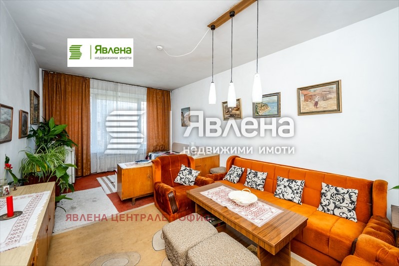 Продава 2-СТАЕН, гр. София, Младост 1