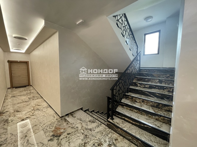 For Sale  2 bedroom Plovdiv , Zapaden , 112 sq.m | 58875591