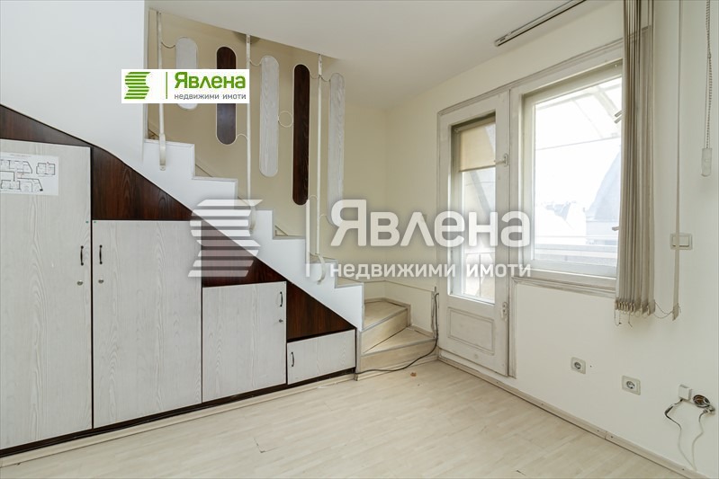 Продава 3-СТАЕН, гр. София, Център, снимка 6 - Aпартаменти - 47808329