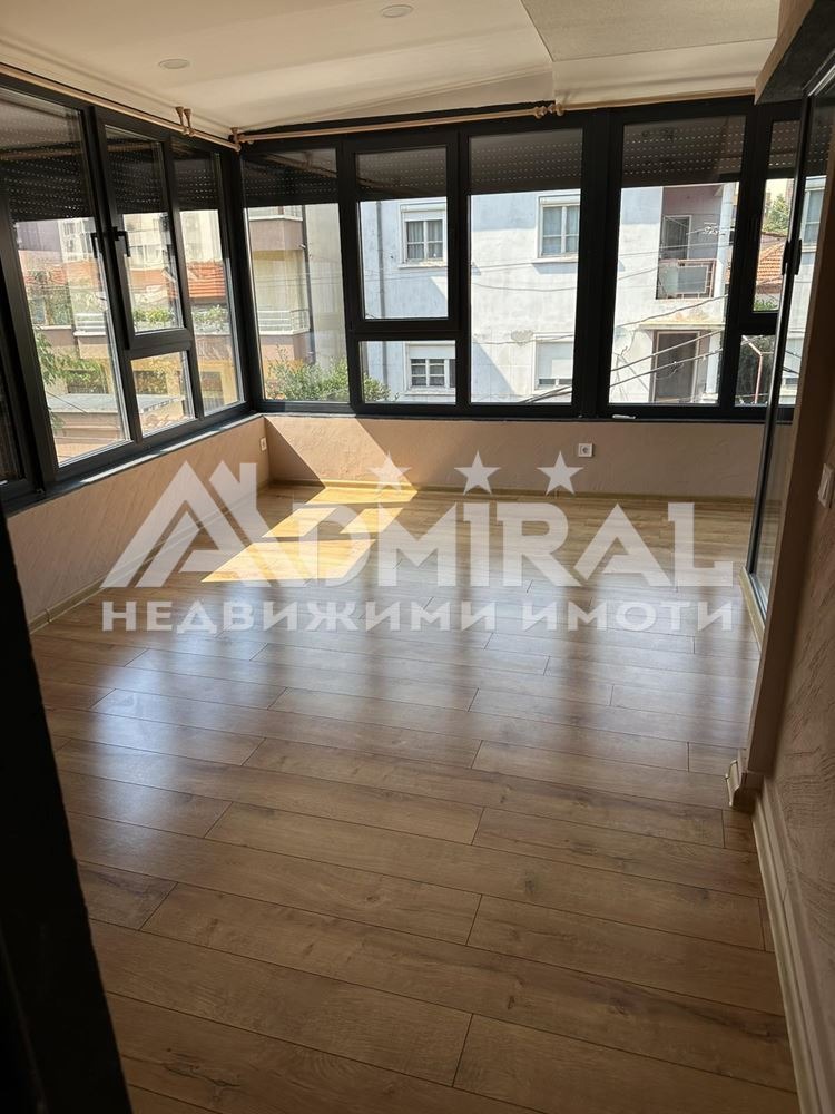 Продава  3-стаен град Сливен , Център , 100 кв.м | 54360801 - изображение [6]