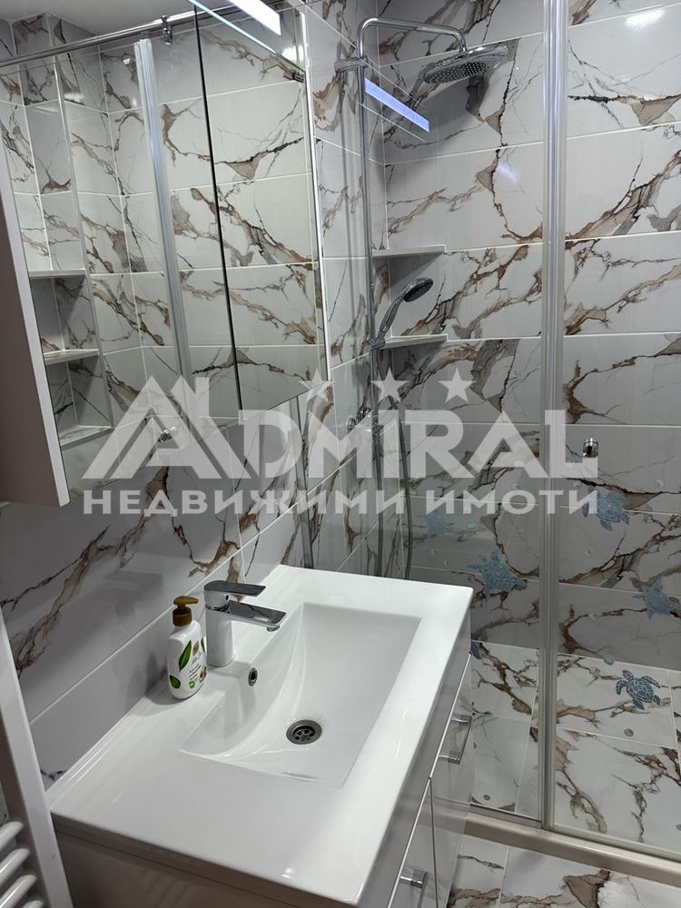 Продава  3-стаен град Сливен , Център , 100 кв.м | 54360801 - изображение [11]