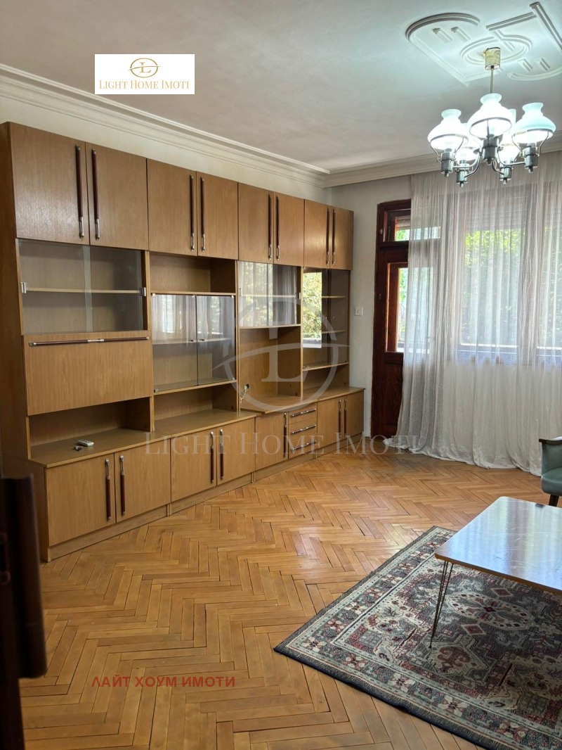 À venda  2 quartos Plovdiv , Kiutchuk Parij , 178 m² | 61900631 - imagem [8]