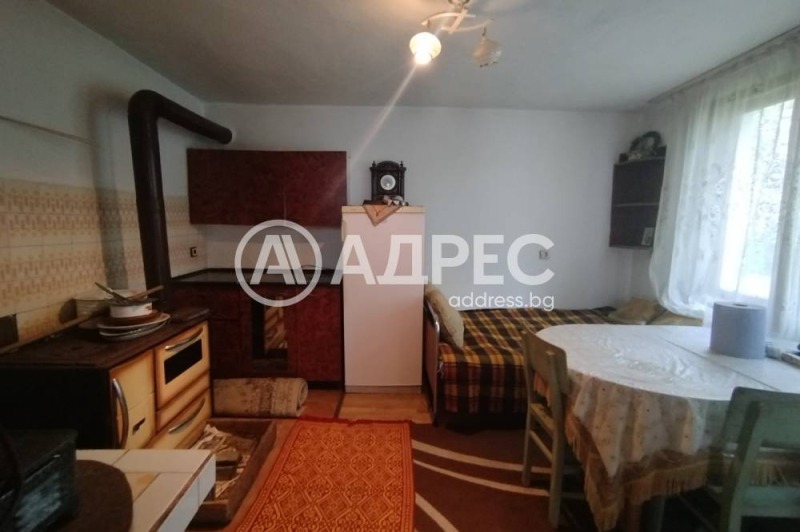 De vânzare  Casa regiunea Sofia , Djurovo , 152 mp | 34807336 - imagine [3]