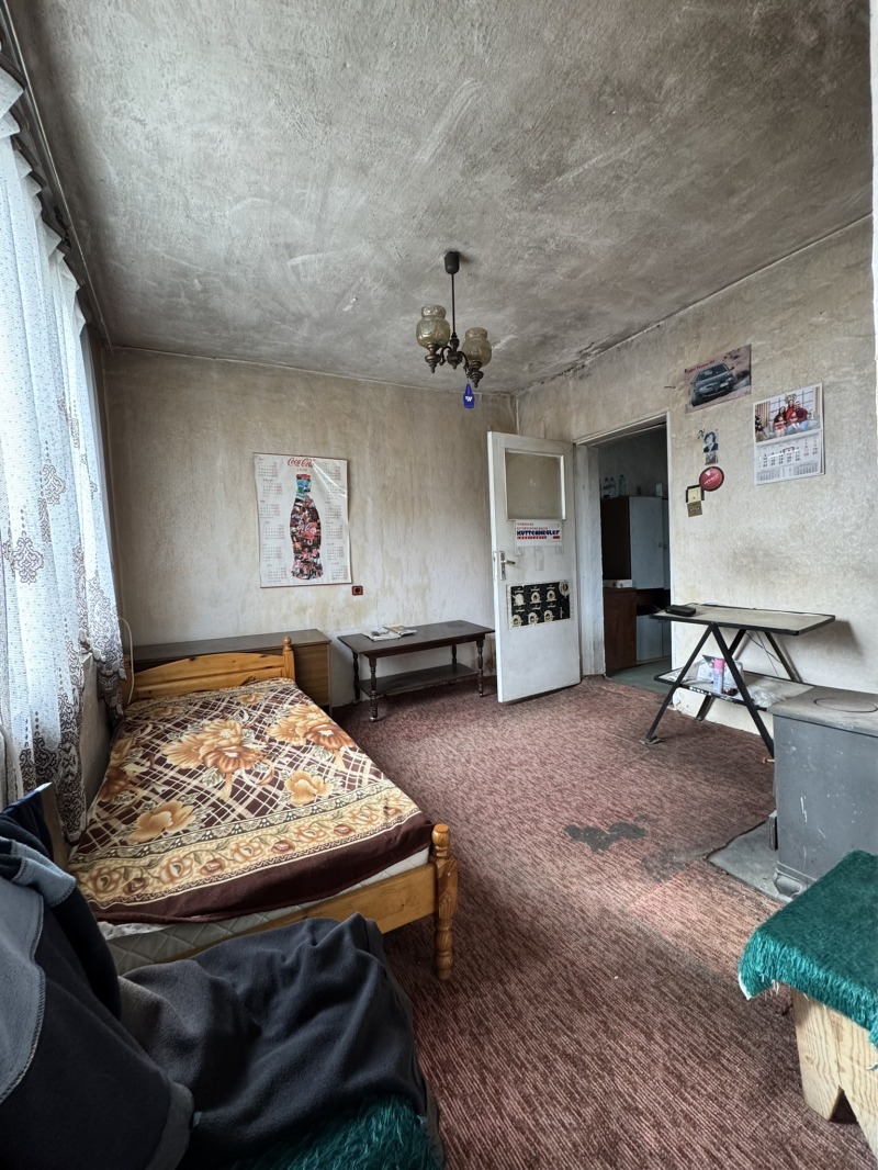 Продава КЪЩА, с. Равно поле, област София област, снимка 3 - Къщи - 52407513