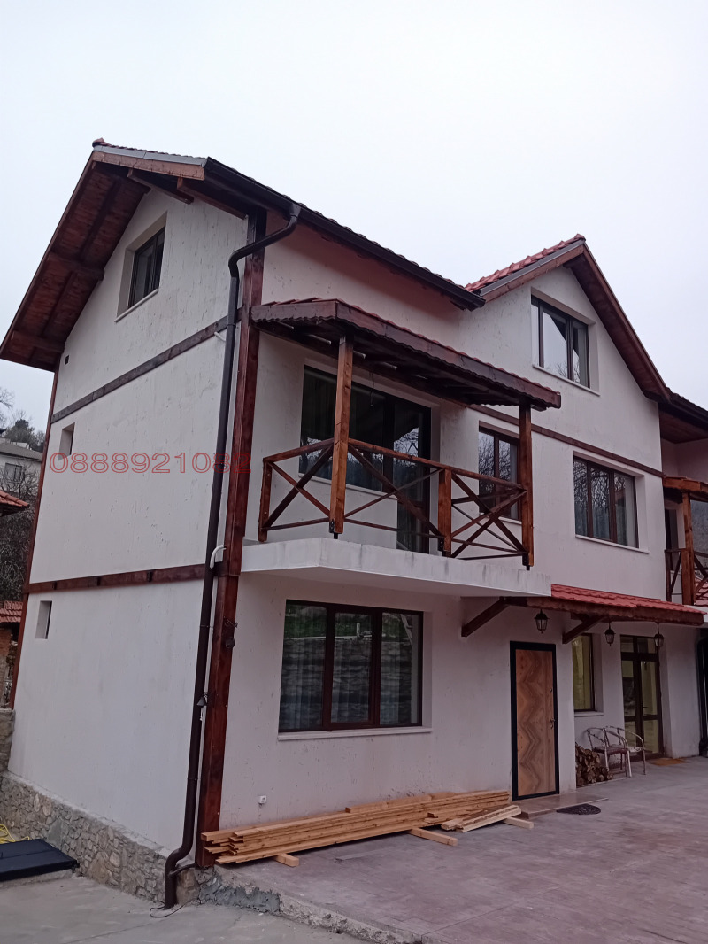 Продава КЪЩА, с. Сливек, област Ловеч, снимка 2 - Къщи - 52867623