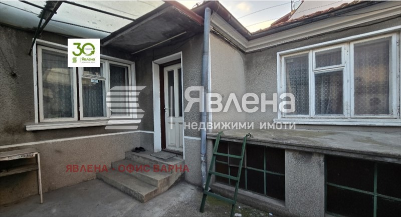 Продава КЪЩА, гр. Варна, Колхозен пазар, снимка 2 - Къщи - 54983485