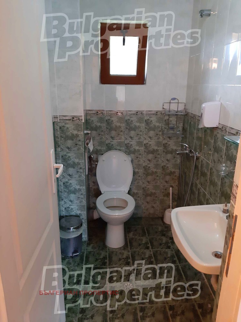 Продава ХОТЕЛ, с. Кръвеник, област Габрово, снимка 13 - Хотели - 52387671