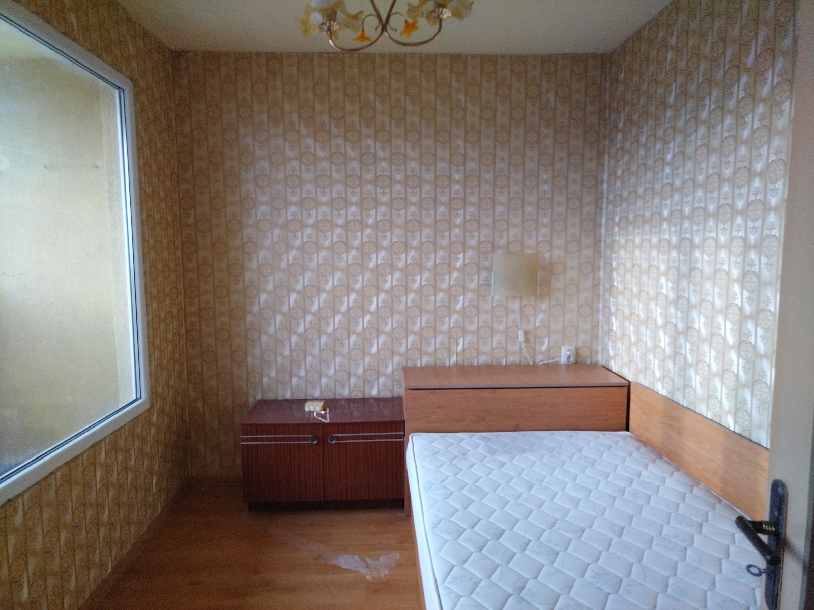 Продава 2-СТАЕН, гр. Радомир, област Перник, снимка 3 - Апартаменти - 53935077