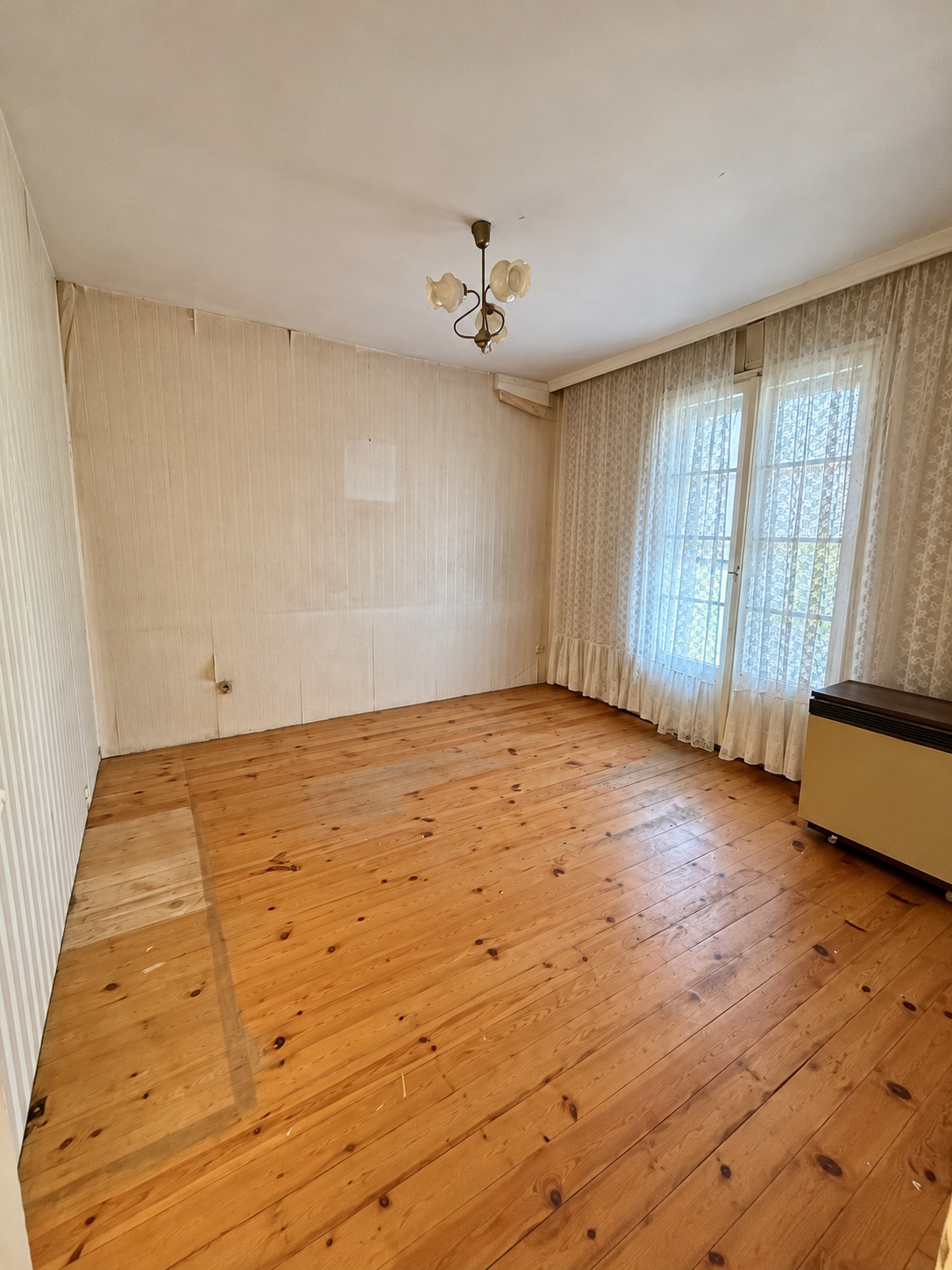 Продава КЪЩА, гр. София, Изгрев, снимка 8 - Къщи - 56434421