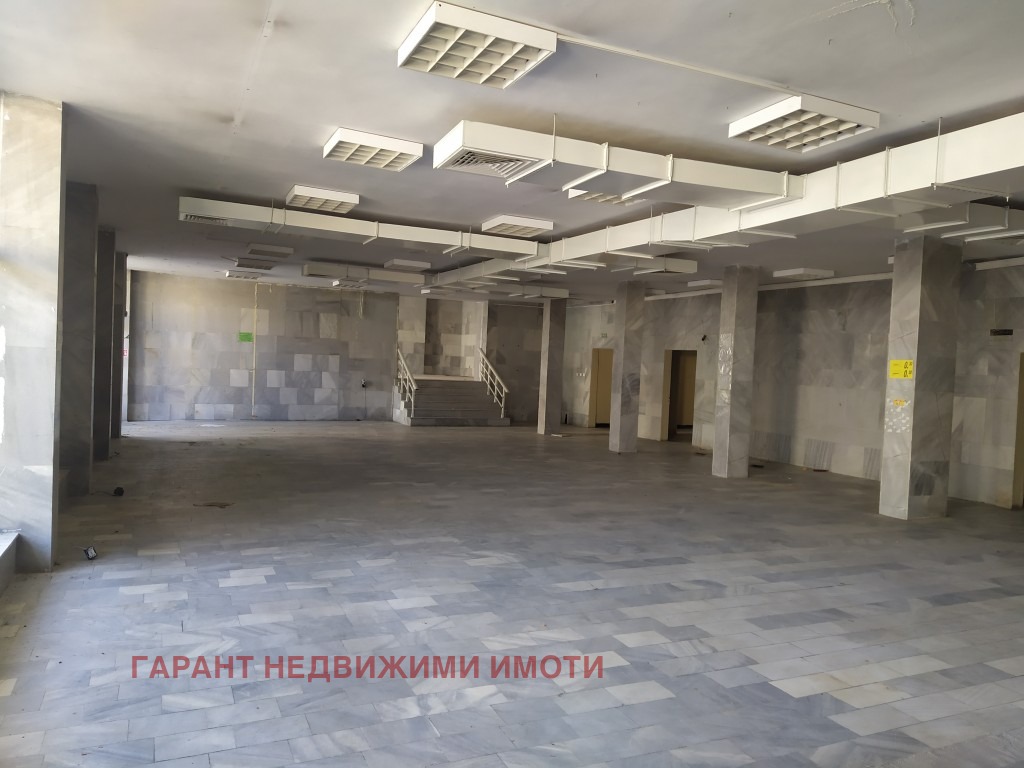 Продава МАГАЗИН, гр. Габрово, Дядо Дянко, снимка 2 - Магазини - 52981778