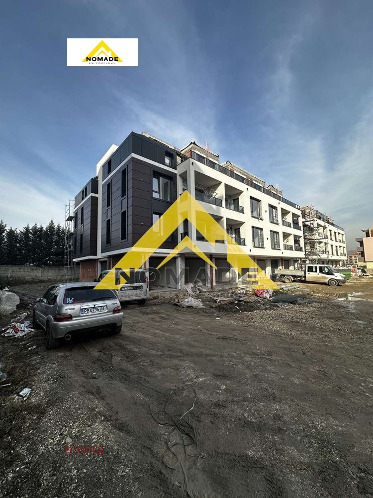 Продава 3-СТАЕН, гр. Пловдив, Остромила, снимка 2 - Апартаменти - 53096119