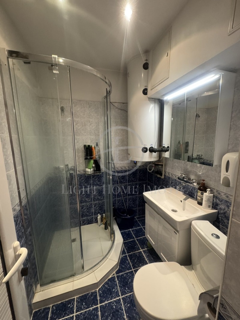 Na sprzedaż  3+ sypialni Plowdiw , Centar , 115 mkw | 68866002 - obraz [14]