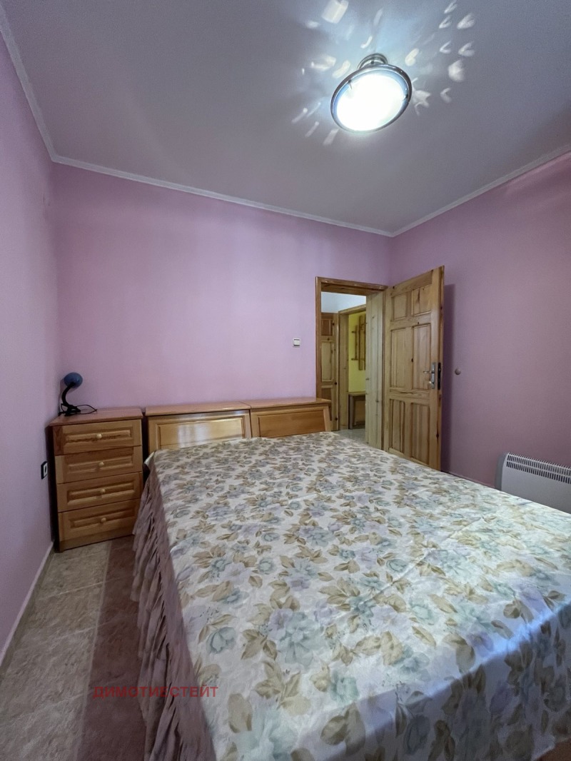 For Sale  Villa region Pazardzhik , m-t Tsigov chark , 371 sq.m | 22070206 - image [11]