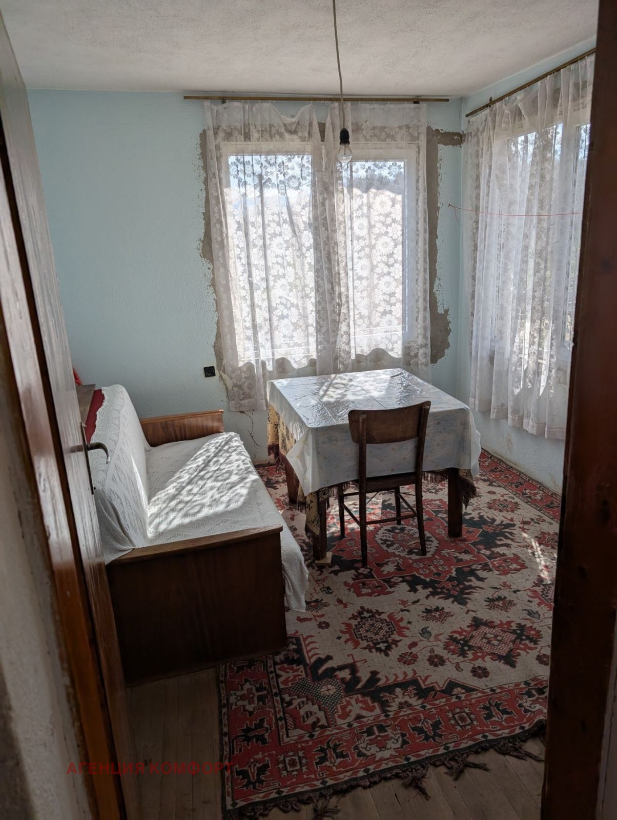 Продава КЪЩА, с. Стара река, област Сливен, снимка 3 - Къщи - 54632783