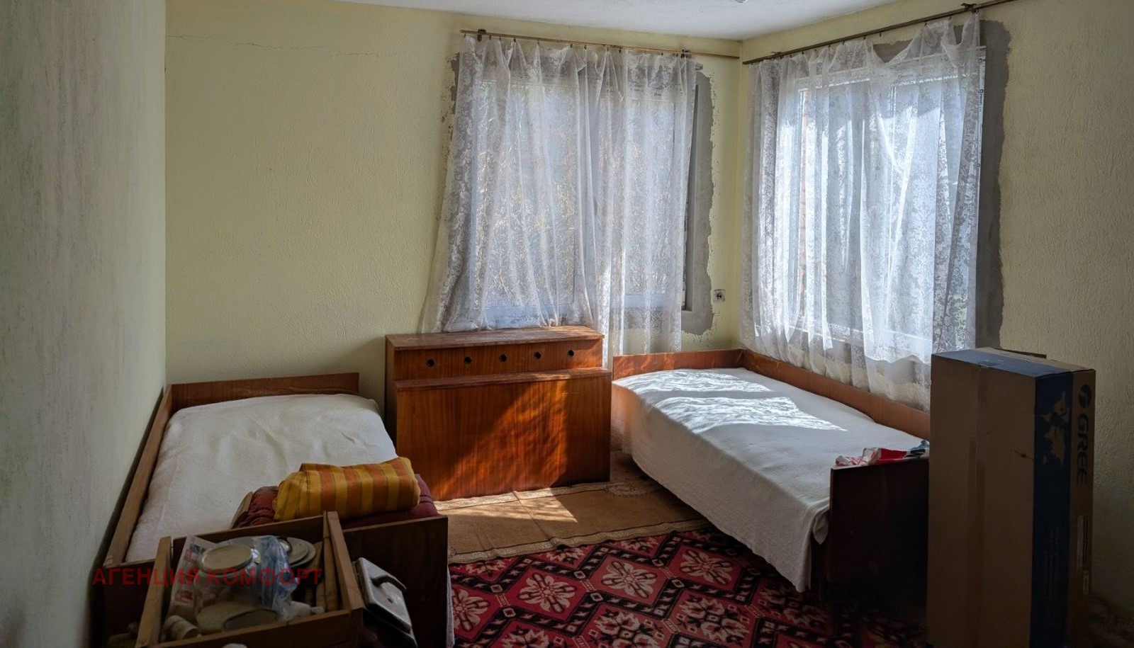 Продава КЪЩА, с. Стара река, област Сливен, снимка 4 - Къщи - 54632783