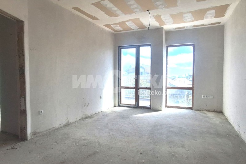 Продава 2-СТАЕН в град Варна, м-т Долна Трака - 60 кв.м / 99 900 € » 195 387.42 лв., ИМОТЕКА