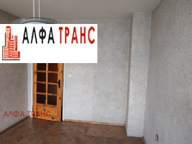 2-стаен град Варна, Център 10