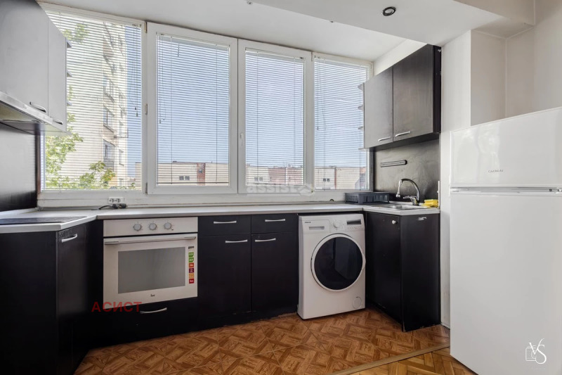 Продава  2-стаен град София , Света Троица , 44 кв.м | 49330095 - изображение [4]