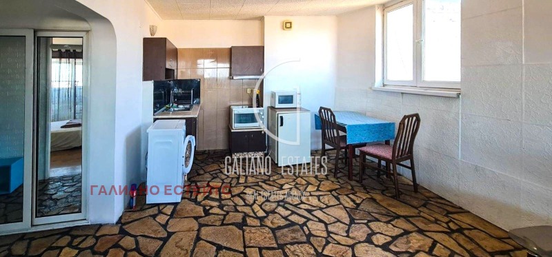 Продава 2-СТАЕН, гр. София, Младост 1