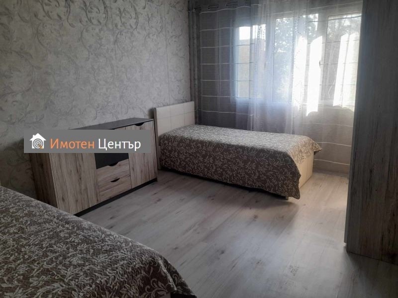 Na prodej  2 ložnice Sofia , Slatina , 88 m2 | 65084536 - obraz [8]