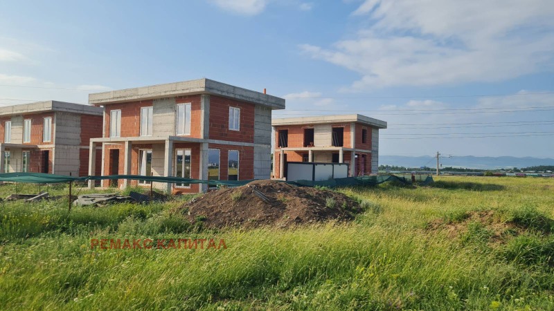 Продава  Къща град София , Обеля , 272 кв.м | 43568816