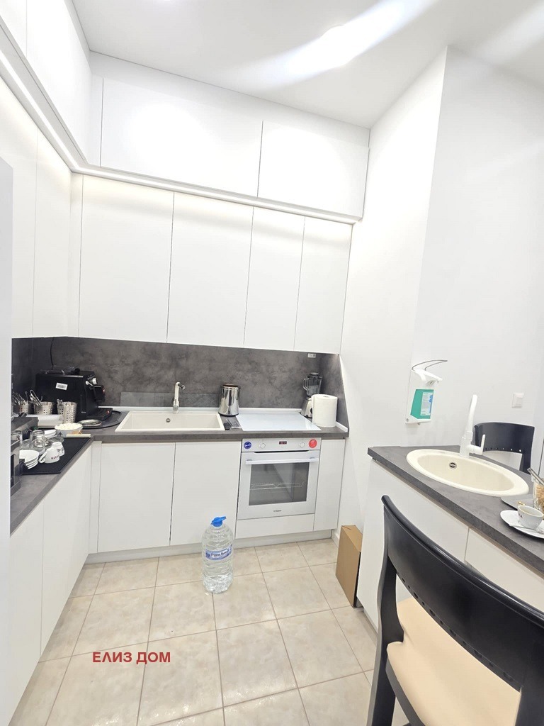 Продава МАГАЗИН, гр. Варна, Гранд Мол, снимка 4 - Магазини - 52623904