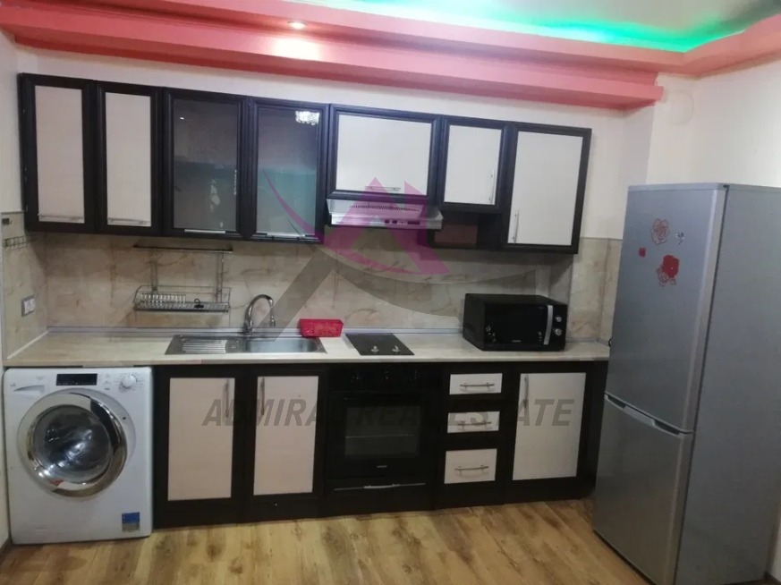 Продава 2-СТАЕН, гр. Варна, Колхозен пазар