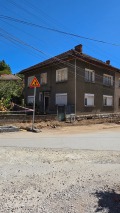 Продава ЕТАЖ ОТ КЪЩА, гр. Тетевен, област Ловеч, снимка 11