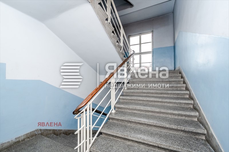 Продава 4-СТАЕН, гр. София, Център, снимка 17 - Aпартаменти - 48119431